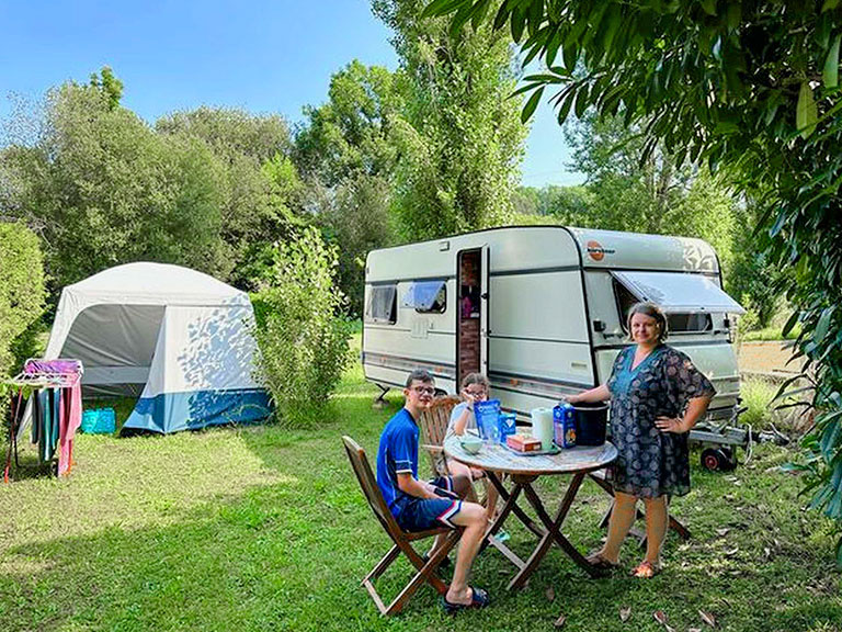 rental Caravan camping in périgord