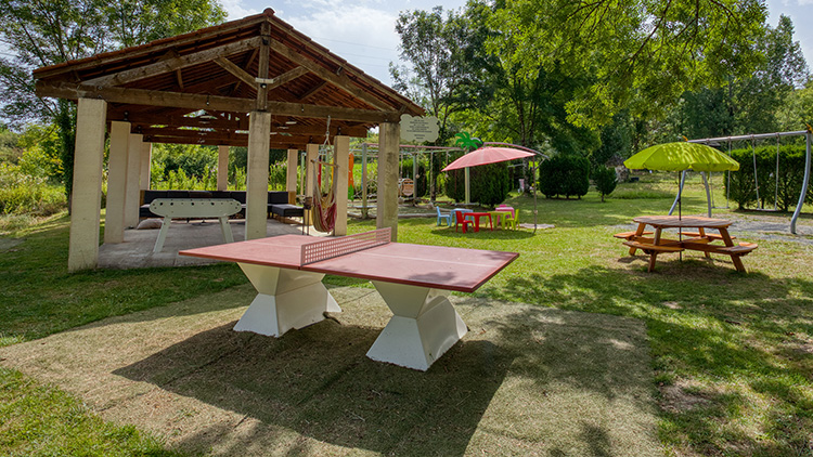 ping pong camping dordogne