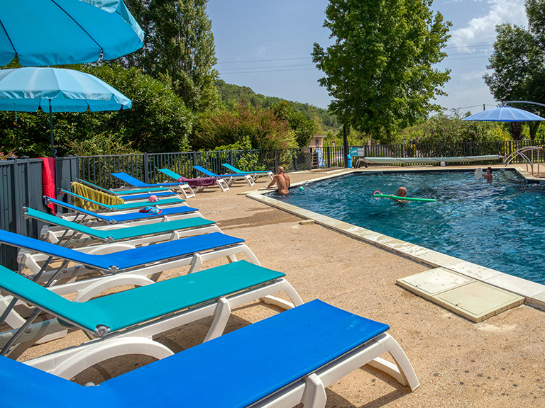 transat piscine camping dordgone